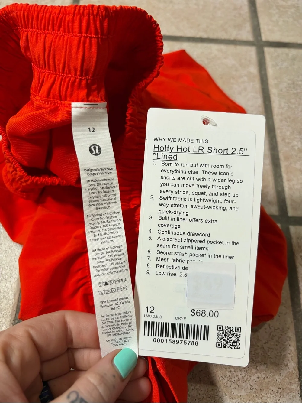 NWT Lululemon Hotty Hot Short *LR 2.5” (Cherry Ember) Size 12